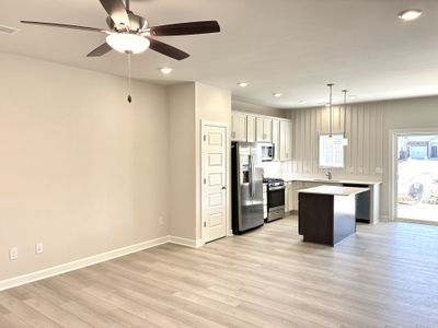 New construction Single-Family house 245 Taylor Woods Ct, Greenville, SC 29607 plan The Carson - image 5