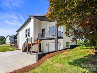 New construction Single-Family house 45 Klimovych Rd, Hendersonville, NC 28792 - image