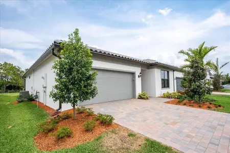 New construction Single-Family house 373 Se Filoli Dr, Port St. Lucie, FL 34984 - image