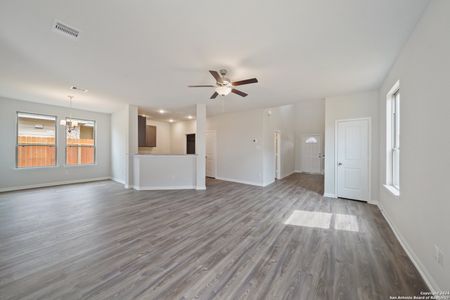 New construction Single-Family house 14939 Fischer Gdn, San Antonio, TX 78253 Rockport- photo 3 3