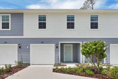 New construction Townhouse house 10134 Whistling Pne Ct, Jacksonville, FL 32221 - image