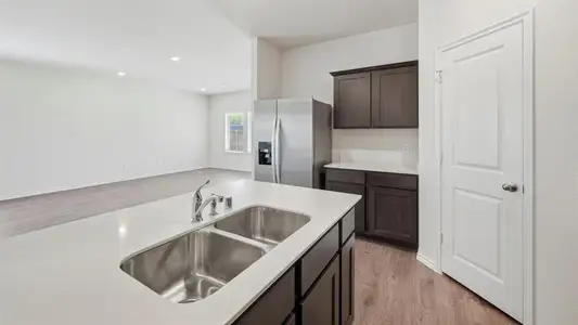 New construction Single-Family house 3938 Applewood Trl, Princeton, TX 75407 plan Perry - image