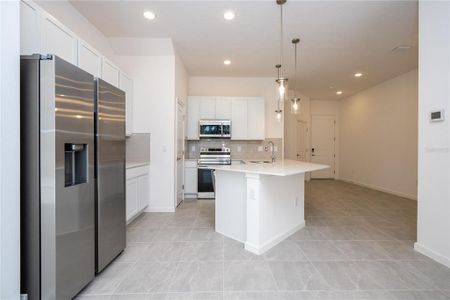 New construction Townhouse house 10580 Ebb Tide Ln, Orlando, FL 32821 - image 12