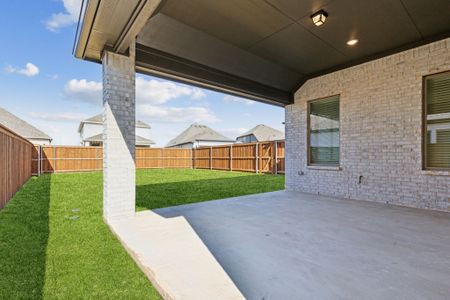 New construction Single-Family house 1004 Sunflower St, Crowley, TX 76036 Andover- photo 3 3