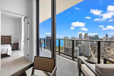 New construction Condo house 159 Ne 6Th St, Unit 5008, Miami, FL 33132 - image