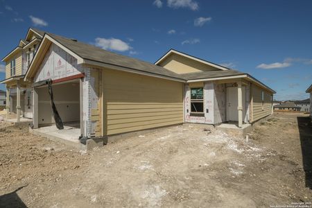 New construction Single-Family house 4237 Carlotta Dr, New Braunfels, TX 78130 Primrose- photo 11 11