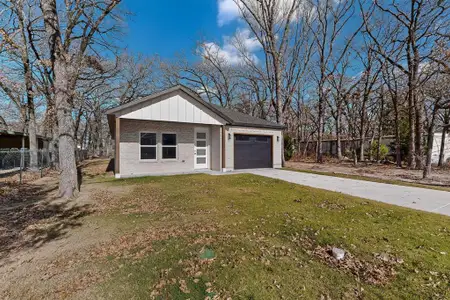 New construction Single-Family house 126 Blue Jay Ln, Mabank, TX 75156 - image