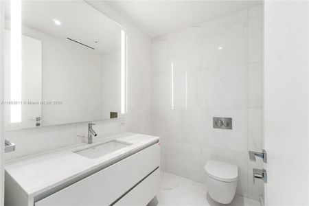 New construction Condo/Apt house 300 Biscayne Way, Unit 2103, Miami, FL 33131 - photo 18 18