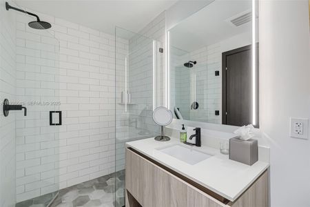 New construction Condo house 398 Ne 5Th St, Unit 3718-3719, Miami, FL 33132 - image 15