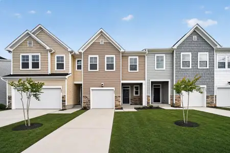 New construction Multi-Family house 204 Lily Patch Ln, Smithfield, NC 27577 plan Carson II - image