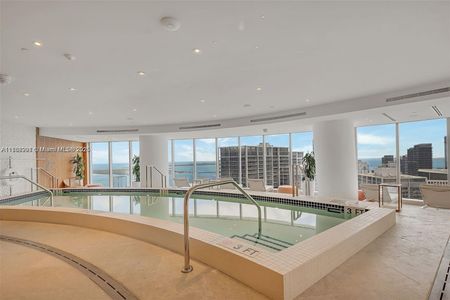 New construction Condo house 300 Biscayne Blvd Way, Unit 3707, Miami, FL 33131 null- photo 54 54