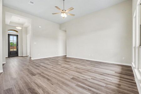New construction Single-Family house 1913 Barrix Ln, DeSoto, TX 75115 - image 13