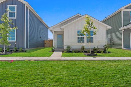 New construction Single-Family house 308 Nizao Ln, Bastrop, TX 78602 - image