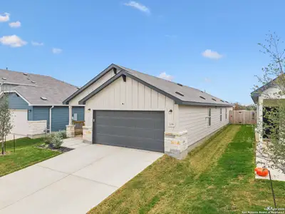 New construction Single-Family house 12016 Moo Cow, San Antonio, TX 78254 - image