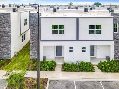 New construction Townhouse house 653 Trikomo Dr, Davenport, FL 33896 null- photo 0