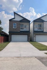 New construction Single-Family house 7422 Gonzales St, Houston, TX 77020 - image