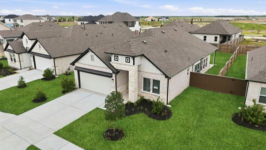 New construction Single-Family house 13210 Hayden Peak Dr, Iowa Colony, TX 77583 plan Elise - image