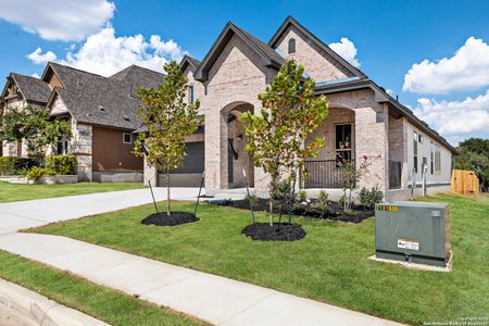 New construction Single-Family house 137 Gallant Fox Dr, Castroville, TX 78009 plan Plan 2435 - image 2