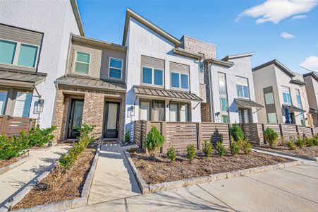 New construction Townhouse house 16518 Texas Hill Country Rd, Cypress, TX 77433 - image