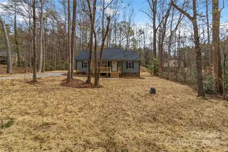 New construction Single-Family house 1990 Crestwood Ln, Clover, SC 29710 - image