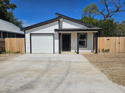 New construction Condo house 715 E Live Oak St, Lockhart, TX 78644 null- photo 0 0