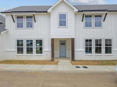 New construction Townhouse house 9620 Thorncrown Ln, Fort Worth, TX 76179 - image