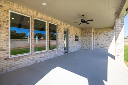 New construction Single-Family house 704 Burr Oak Lane, Weatherford, TX 76085 Plan Unknown- photo 36 36