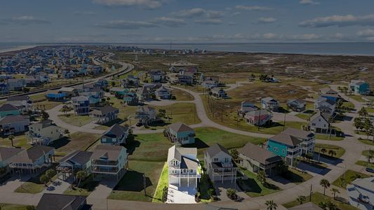 New construction Single-Family house 3930 Mendocino Dr, Galveston, TX 77554 - image