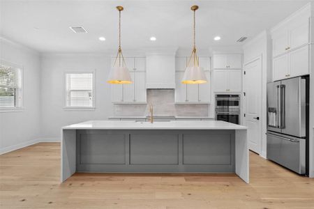 New construction Single-Family house 803 W Woodlawn Ave, Tampa, FL 33603 - image 7