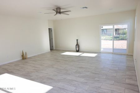 New construction Single-Family house 527 W Mobile Ln, Phoenix, AZ 85041 null- photo 46 46