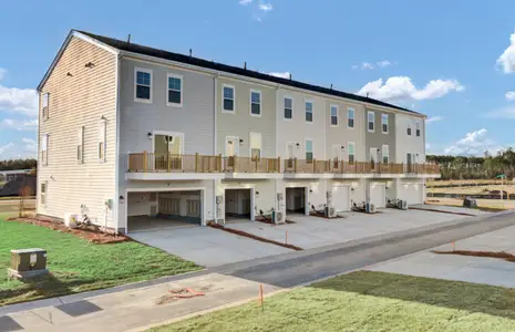 New construction Townhouse house 124 Buck Fever Ln, Summerville, SC 29486 plan Parker - image