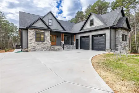 New construction Single-Family house 341 Tradition Dr, Mount Gilead, NC 27306 - image