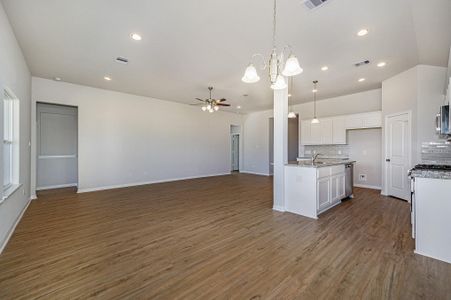 New construction Single-Family house 11111 Lulu, Willis, TX 77318 - image 17