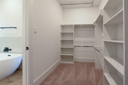 New construction Single-Family house 7606 Victory Reserve St, Houston, TX 77088 - image 15