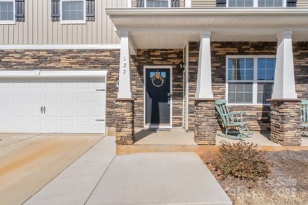 New construction Single-Family house 127 Giant Oak Ave, Statesville, NC 28677 null- photo 4 4