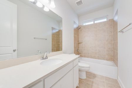 New construction Single-Family house 1006 Cascading Crk, Rockwall, TX 75087 plan Grand Whitehall - image 18
