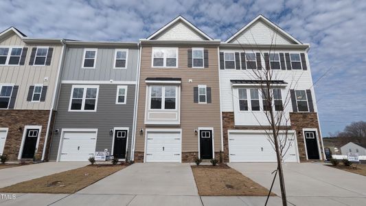 New construction Townhouse house 749 Parc Townes Dr, Unit 33, Wendell, NC 27591 - image