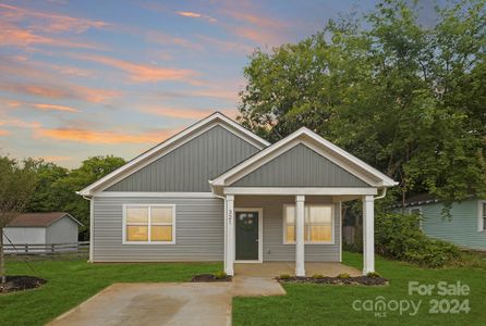 New construction Single-Family house 321 Houston Street, Charlotte, NC 28214 - photo 0