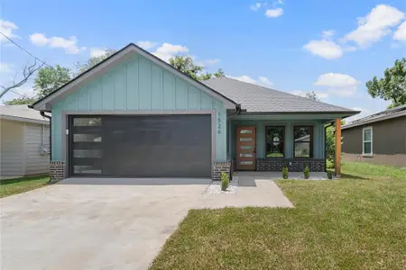 New construction Single-Family house 1526 N 7Th St, Waco, TX 76707 - image