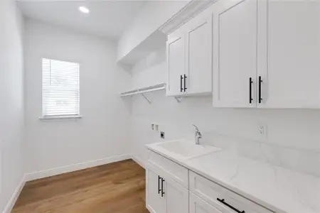 New construction Single-Family house 2814 54Th St S, Gulfport, FL 33707 - image 6