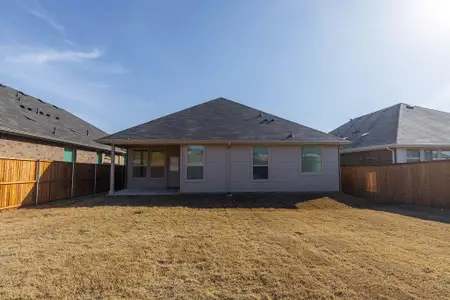 New construction Single-Family house 600 Hogan Dr, Denton, TX 76210 plan Junction - image