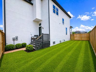 New construction Single-Family house 2641 Lake Kolbe Ln, Houston, TX 77080 - image 3