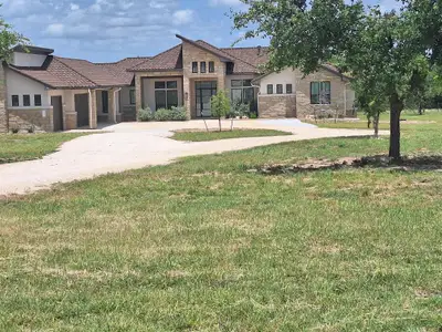 New construction Single-Family house 120 Nw Strada Luca Nw, Florence, TX 76527 - image