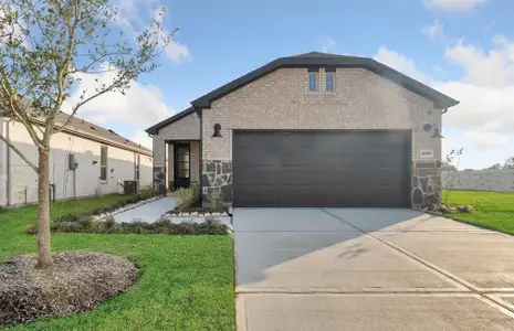 New construction Single-Family house 31739 Regal Dr, Fulshear, TX 77441 Compass- photo 0