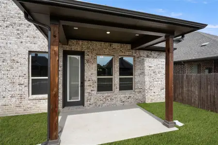 New construction Single-Family house 217 Allegheny Dr, Burleson, TX 76028 Silverstone- photo 26 26