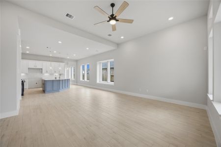 New construction Single-Family house 2839 Elm Creek Wy, Iowa Colony, TX 77583 plan Sheffield - image 11