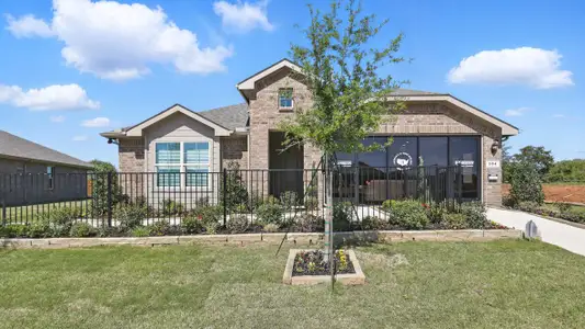 New construction Single-Family house 1701 Sand Pine Ln, Fort Worth, TX 76140 plan kingston - image