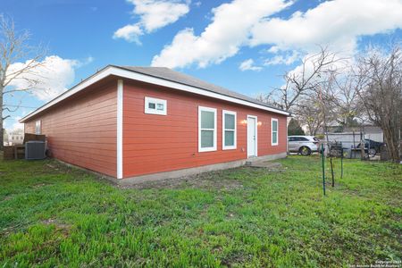 New construction Single-Family house 3715 Commercial Ave, San Antonio, TX 78221 null- photo 25 25