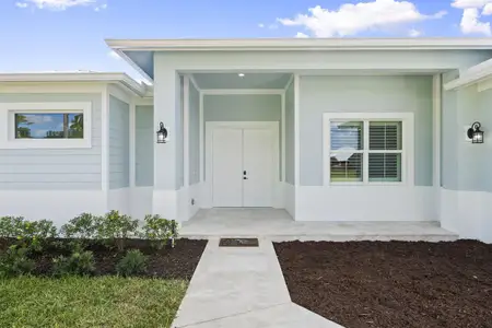 New construction Single-Family house 3834 Ne Barbara Dr, Jensen Beach, FL 34957 - image