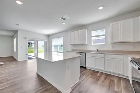 New construction Single-Family house 3610 Pfeiffer Falls Pl, Davenport, FL 33837 plan McGraw - image